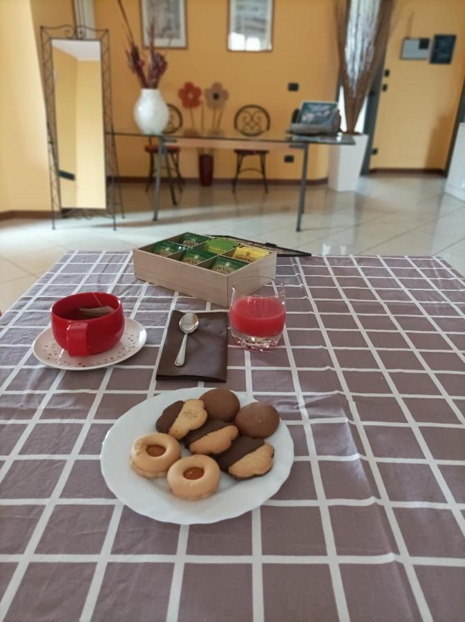 'L Sass Bed and Breakfast Borgomanero Eksteriør billede